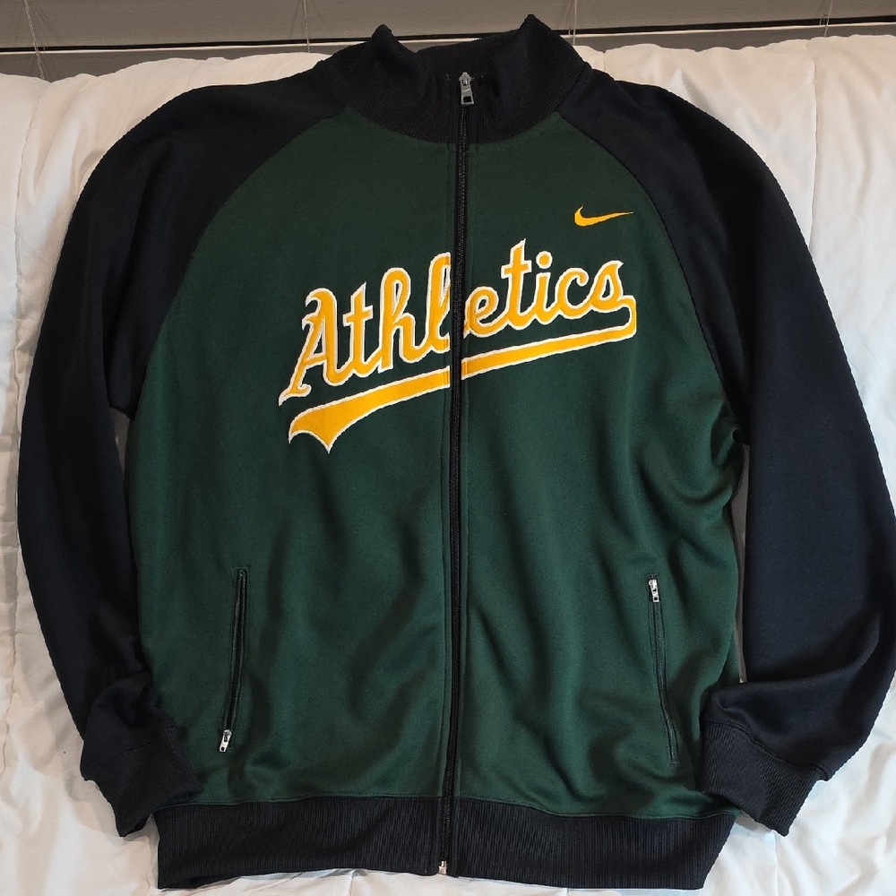Nike Athletics Men's Green and Black Varsity Jacket full zip Sweatshirt